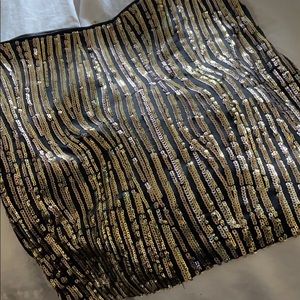 ✨Sequin Mini Skirt✨